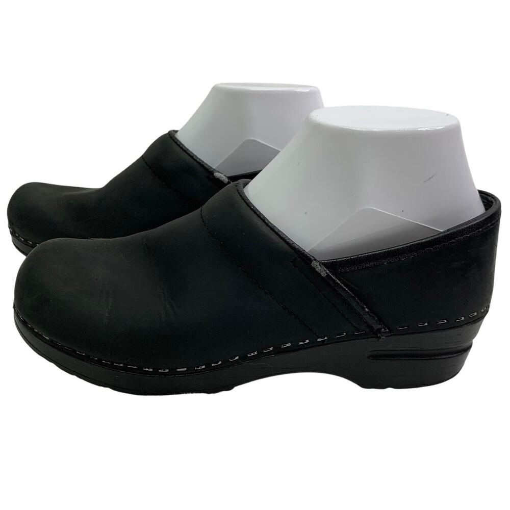 Sanita Womens 38 US 7/7.5 Danish Clogs Black Leather Slip On Shoes Nursing Work